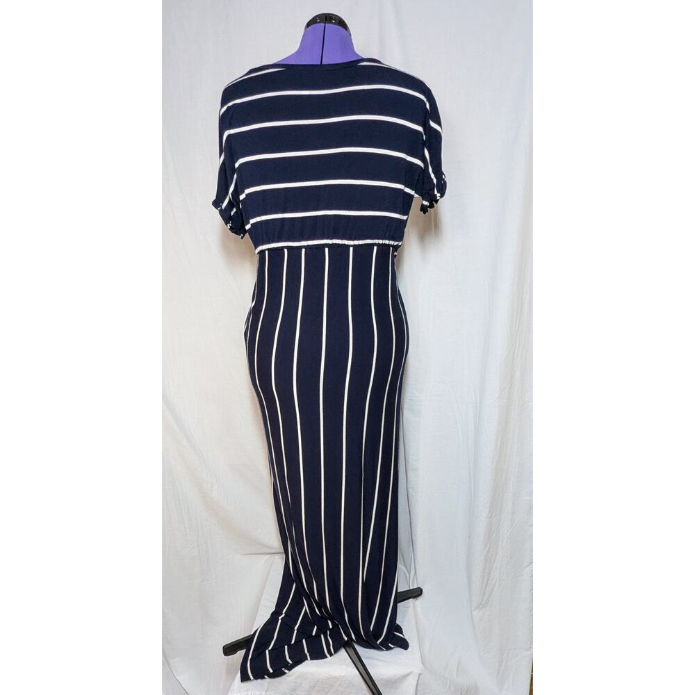Acting Pro Women's Navy/White Stripe Max Faux Wrap Dress. Size L. Pre-Owned.